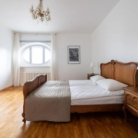 Old Town - Suur Karja Apartment